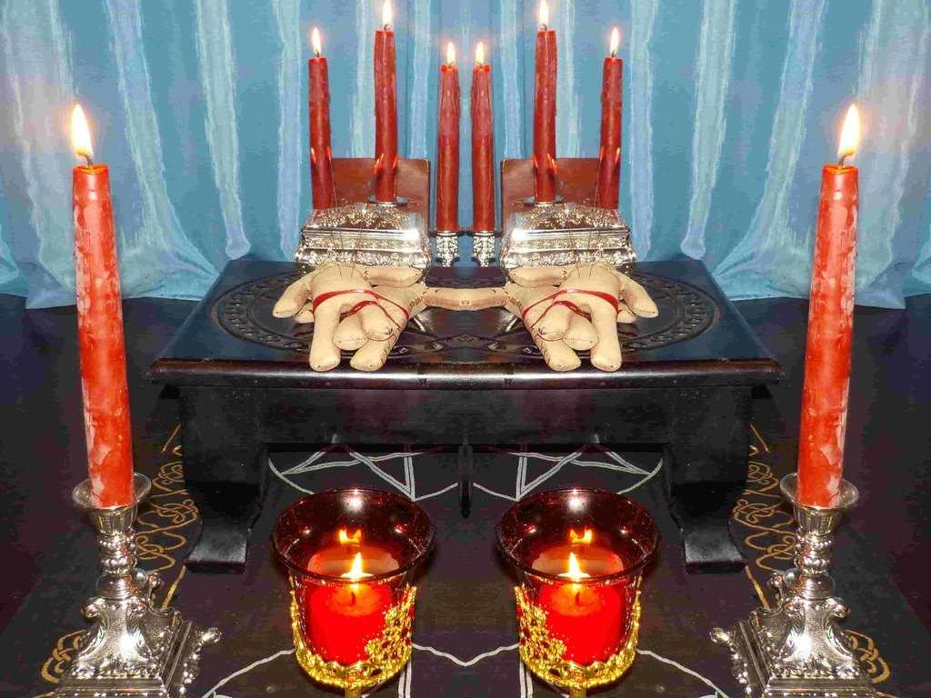 Obsession Spell - A powerful obsession spell ritual designed to create deep love and attachment with your partner, by targeting their mind, body, soul, and spirit.
