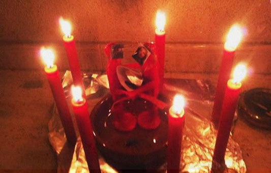 Stay With Me Binding Spell - a powerful binding love spell to strengthen your relationship and keep your partner close.